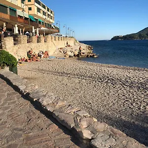 Appartamento Porto Azzuro 6 Beds, Porto Azzurro